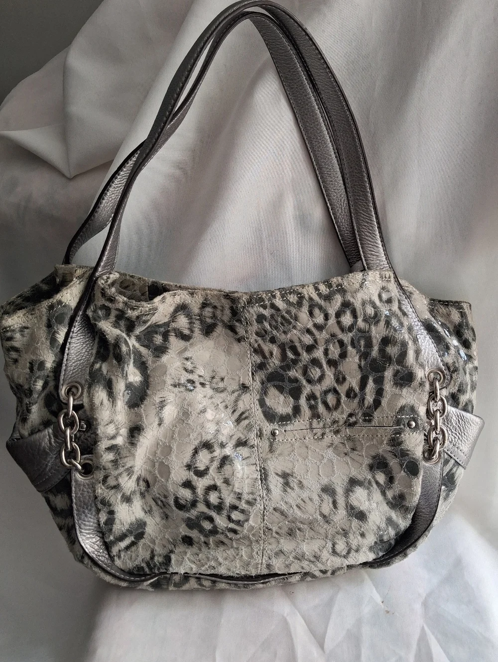 B. Makowsky Gray Animal Print Metallic Shoulder Bag with Leather Straps